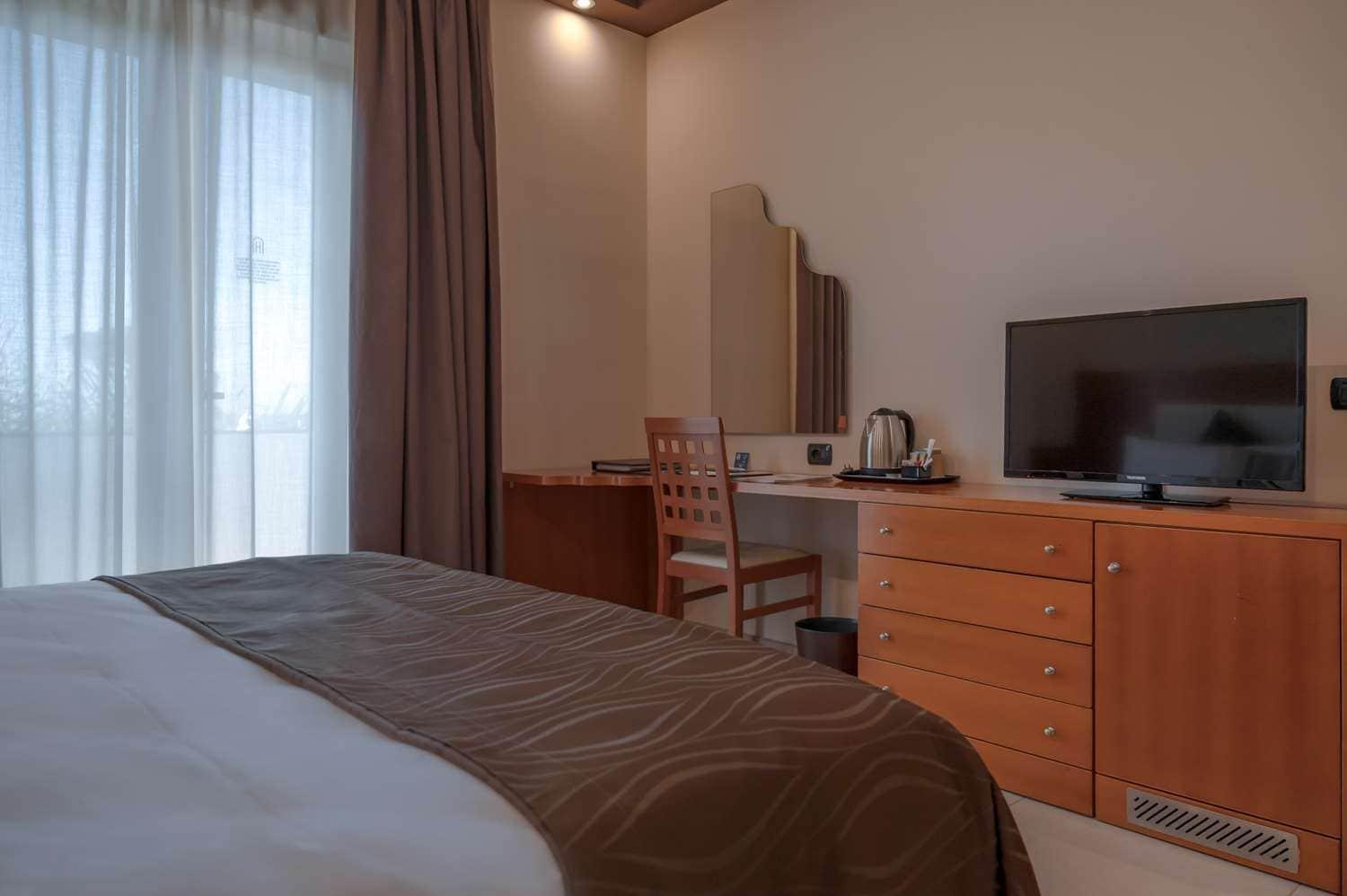 Hotel Agora Sure Hotel Collection By Best Western Lago Patria Exteriör bild