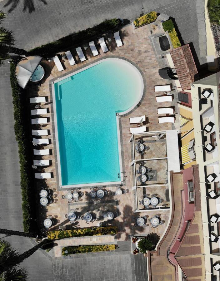 Hotel Agora Sure Hotel Collection By Best Western Lago Patria Exteriör bild