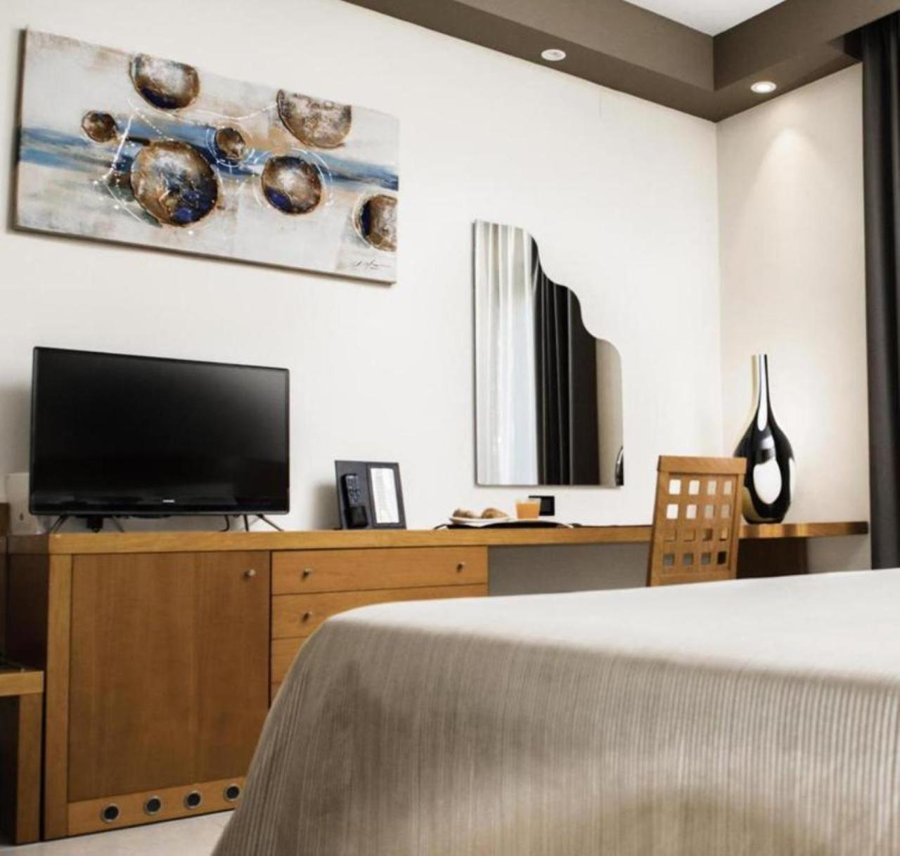 Hotel Agora Sure Hotel Collection By Best Western Lago Patria Exteriör bild