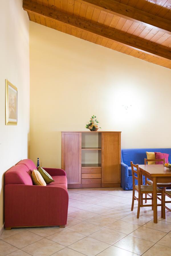 Hotel Agora Sure Hotel Collection By Best Western Lago Patria Exteriör bild