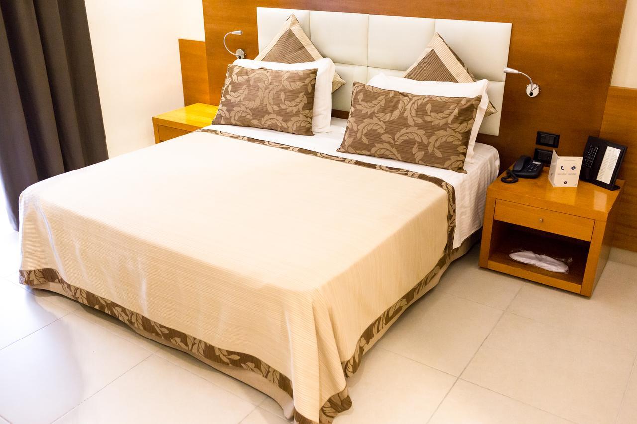 Hotel Agora Sure Hotel Collection By Best Western Lago Patria Exteriör bild