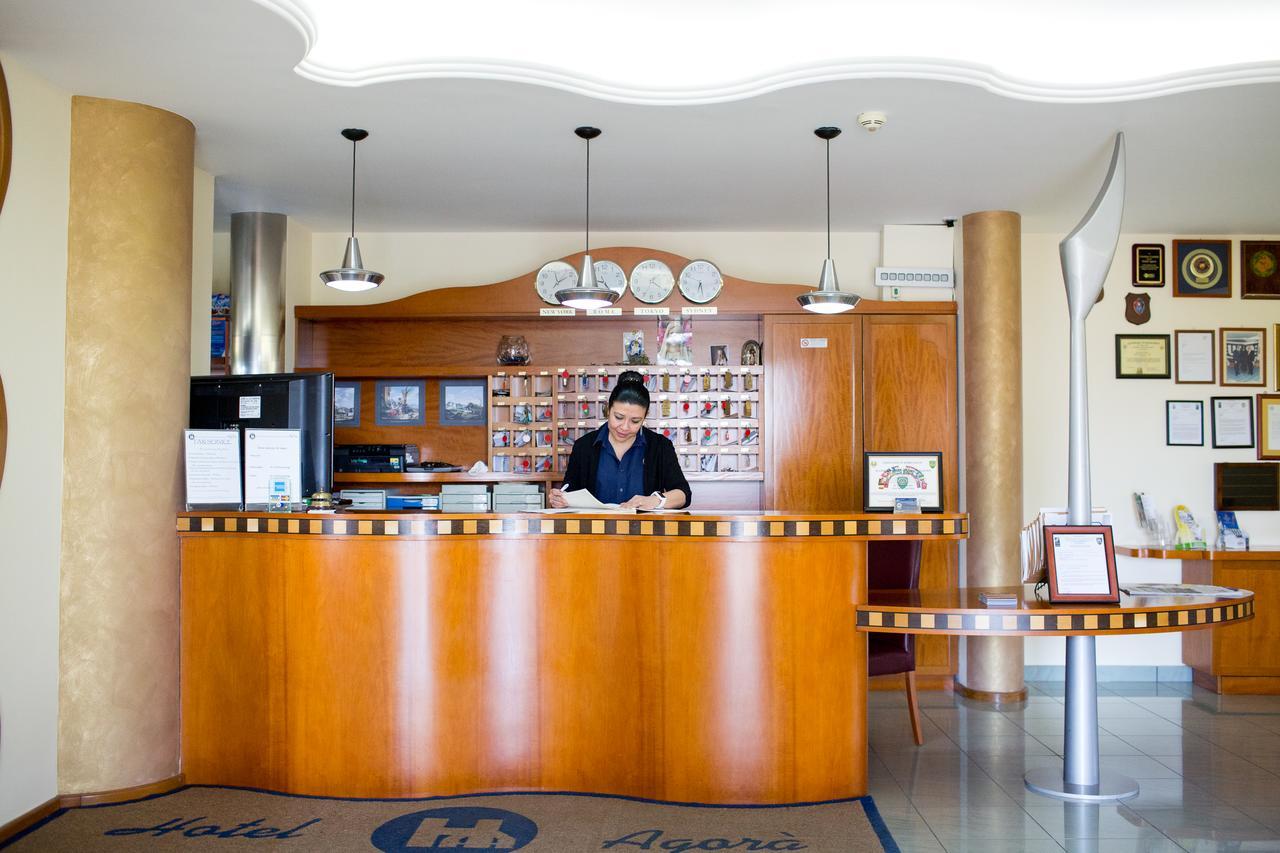 Hotel Agora Sure Hotel Collection By Best Western Lago Patria Exteriör bild